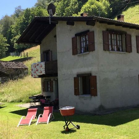 Ferienwohnung Rustico Ai Monti Cadenazzo Exterior foto